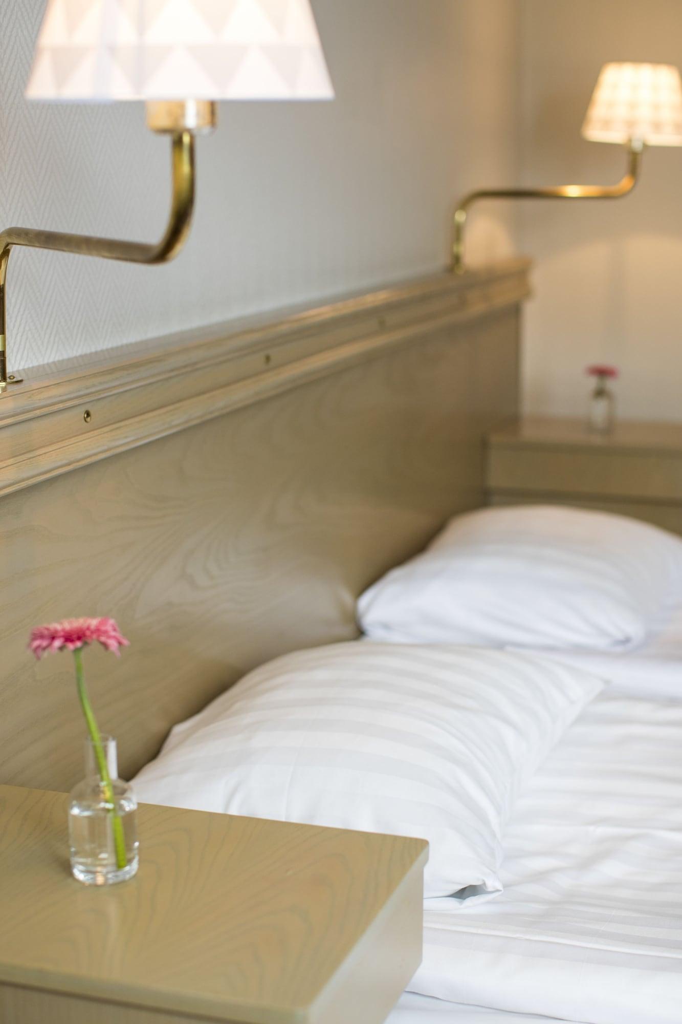 Hotel Adlon Мариехамн Екстериор снимка